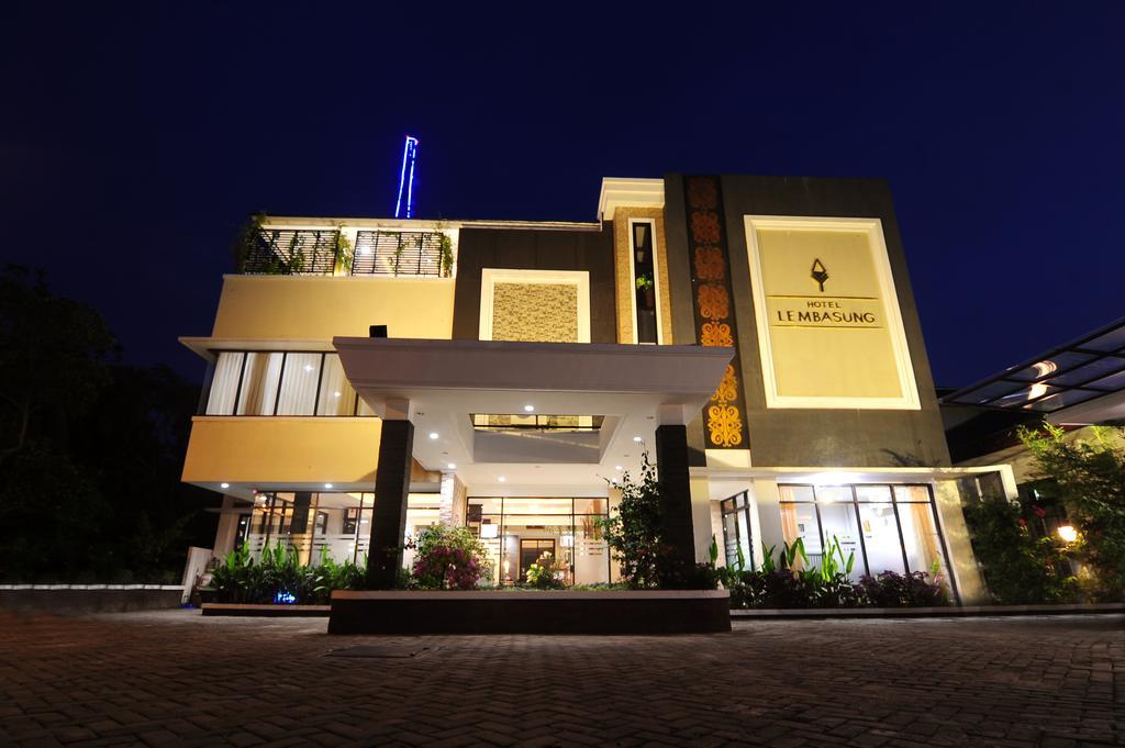 Lembasung Boutique Syariah Hotel Tarakan Dış mekan fotoğraf